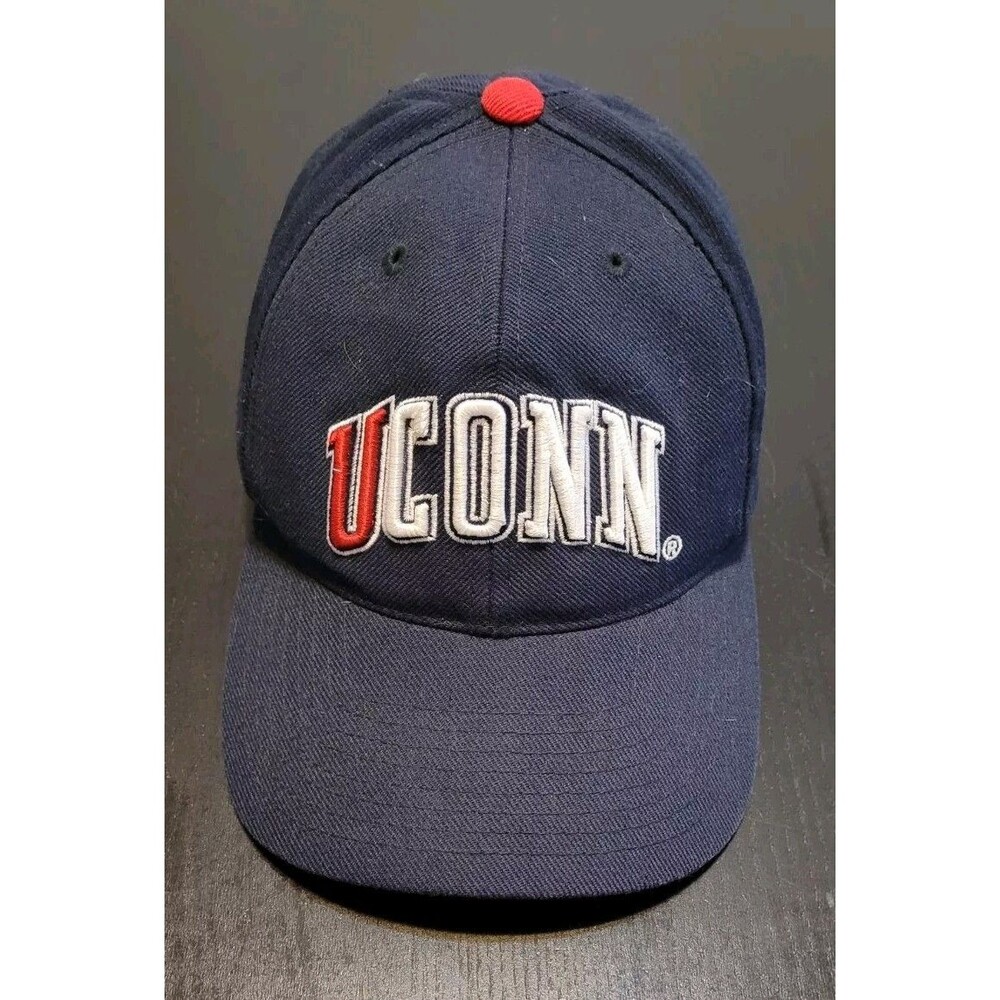 Vtg UConn Huskies University Of Connecticut Spellout College Hat Cap Snapback